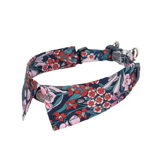 Bandana pour chien Truelove avec motif floral - Collier écologique de première qualité pour votre chien Transparent Background