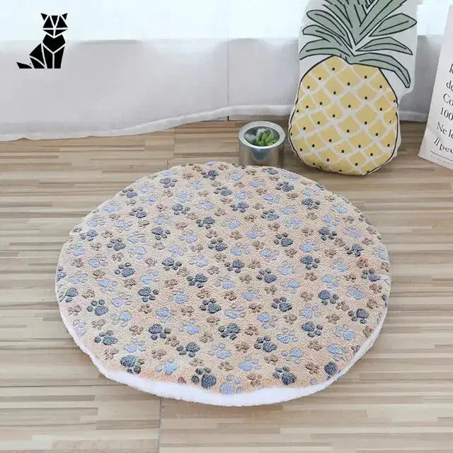 Lit rond doux pour petits : Un lit rond pour chien avec un joli motif d’ananas